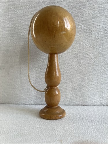Bilboquet jouet ancien - bilboquet,