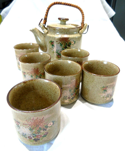 Ancienne théière 6 tasse - &,