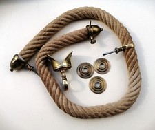 rampe d'escalier en corde et