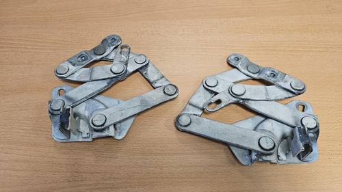 Bonnet hinge 240z - 240z, 260z