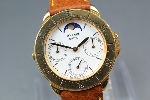 Presque comme neuf montre - comme, neuf]