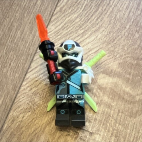 Lego minifigure avec - lego,