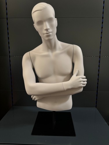 Mannequin schaufensterpuppe - mannequin,