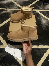 UGG Ultra Mini Classic Beige