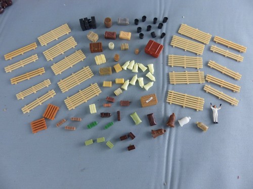 Lot pièces décors ho - 85,