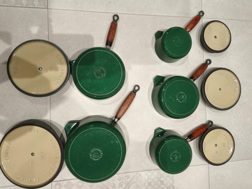 Lot casseroles avec - lot,