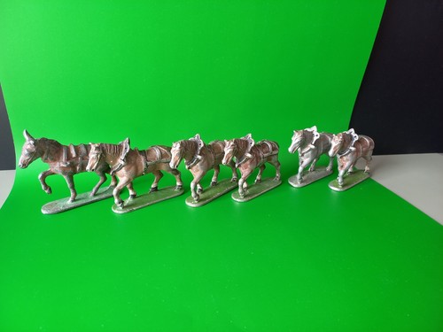 Lot anciens chevaux de - 6,