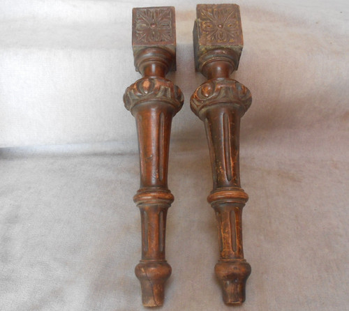 Pieds meuble anciens en - de,