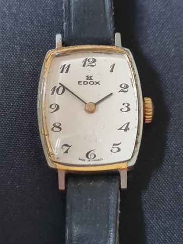 Ancienne montre mécanique - ancienne,