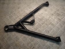 triangle inférieur avant