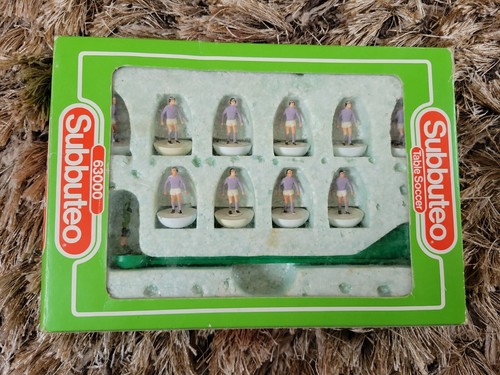 Subbuteo joueurs 1 goal - +,