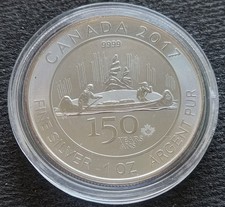 2017 5 Dollar Canadian Maple Leaf  1Oz Silver Coin BU in Capsule 150 Anniversary