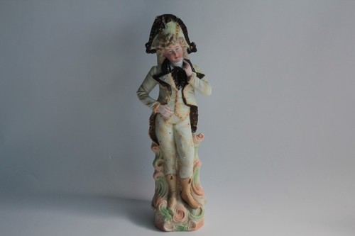 Figurine porcelaine biscuit
