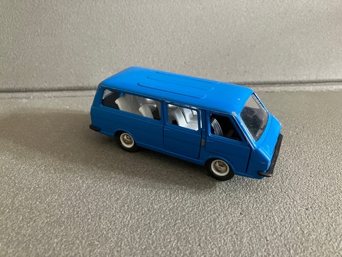 Ancienne voiture miniature - ancienne,