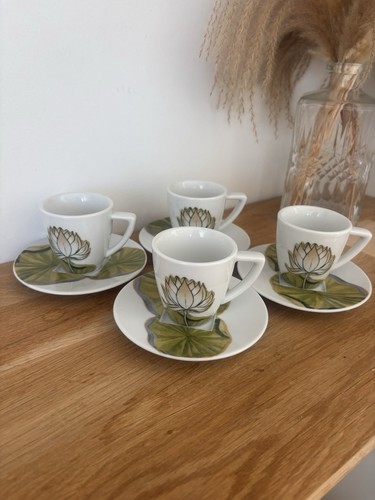Ensemble tasses et - ensemble,