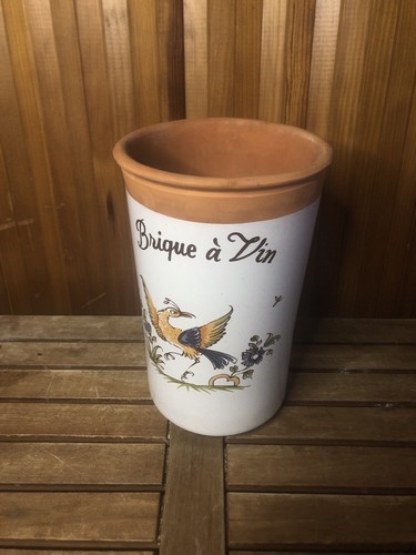 Ancien seau brique - seau, vin