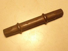 Nos axe pédalier 125 mm axe pédalier Bottom bracket   STRONGLIGHT vintage