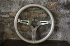 volant sport alu et cuir