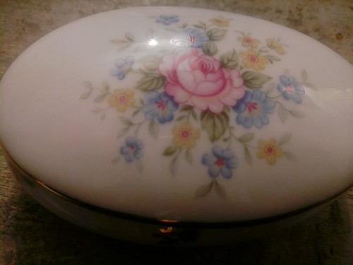 Boite bijoux porcelaine - à,
