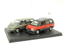 Universal Hobbies 1/43 - Renault Espace I 1984 2000 TSE Red + Espace 3 Solido