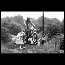 Photo M.001048 CHRIS WHITTLE 125 SUZUKI 1982 HAWKSTONE PARK MX MOTO CROSS