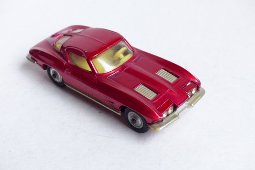 Corgi toys chevrolet - toys,