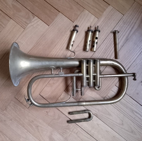 Bugle ancien pihan successeur - ancien,