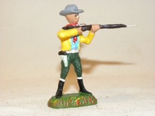 JOUET FIGURINE EN COMPOSITION