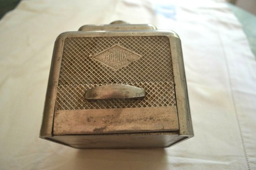 Old coffee grinder moulux - old,