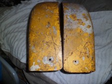 Cub Cadet Round Fenders 70 71 72 73 100 Nice Straight Pair- Need Paint