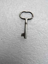 OLD KEY BOX JEWELRY BOX KEY MUSIC BOX LOCK KEYS BOX