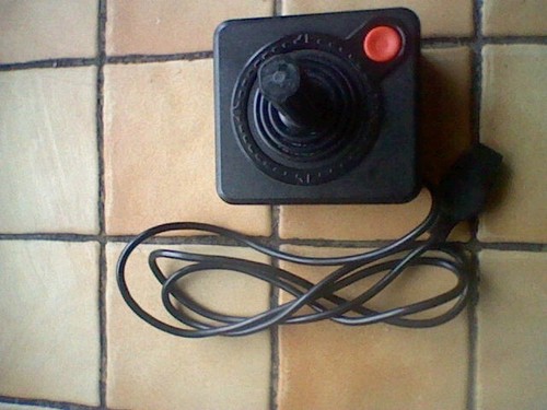 Rare joystick officiel - !!!,