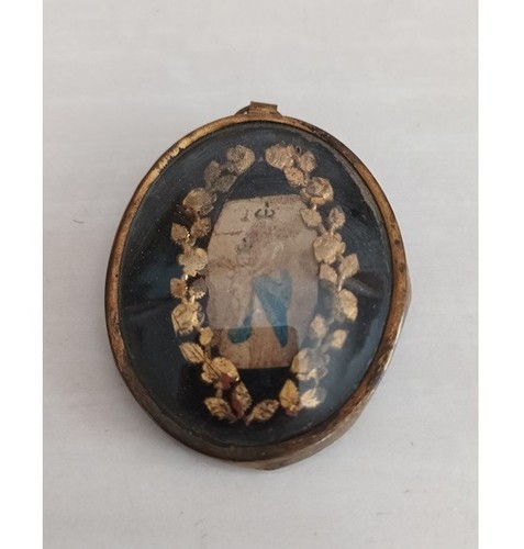 Ancien reliquaire ovale - ancien,