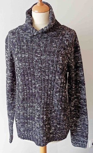 Pull chaud noir - &, blanc