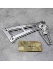 Platine repose pied NSR125 coté DROIT 50650-KR1-860