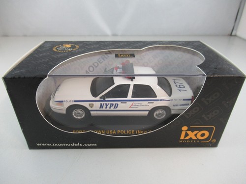 Ixo moc040 ford crown - 1:43,