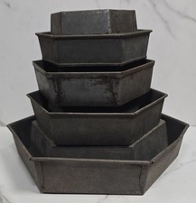 Lot de 4 moules de boulangerie