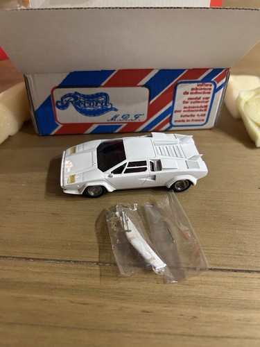 Kit voiture miniature