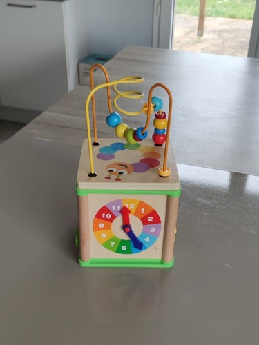 Cube activités bois pour - d'activités, en