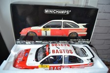MINICHAMPS.  1/18   Ford