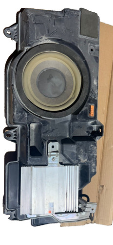 Subwoofer toyota jbl - subwoofer,