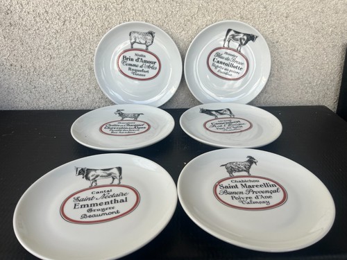 Lot assiettes à - à, fromage