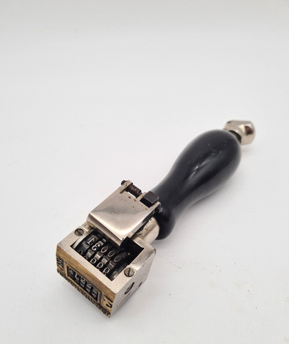 Ancien tampon encreur acier - encreur, et