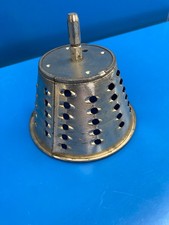 GRILLE POUR CAROTTES RAPEES