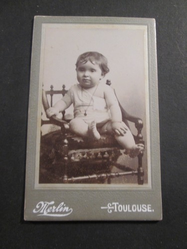Photo cvd bebe sur - bebe, fauteuil