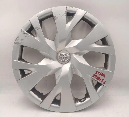42602 0d410 enjoliveur toyota - enjoliveur,