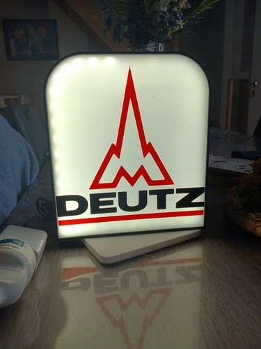 Logo lumineux deutz - logo,