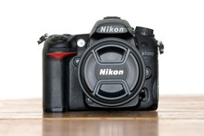 Nikon D7000 + AF-S NIKKOR 50mm