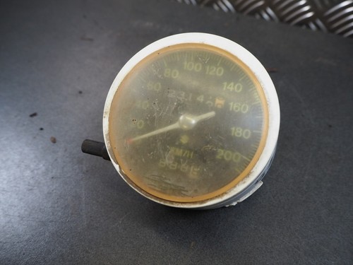 Suzuki gt250 1976 34110 - gt250, 34110-33621