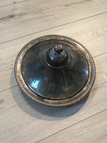 Très beau plat - , ancien